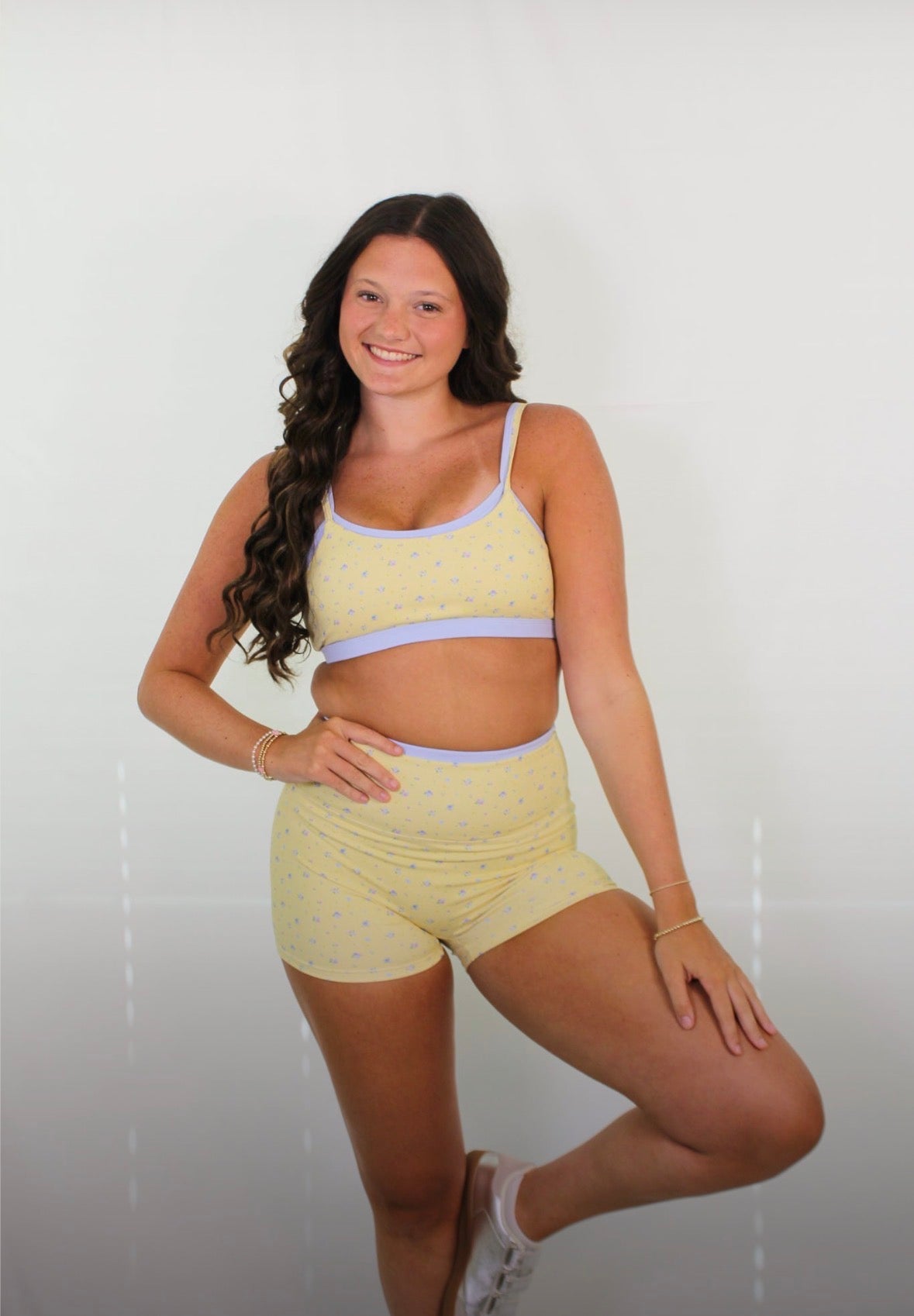 DAFFODIL LAYERED SET